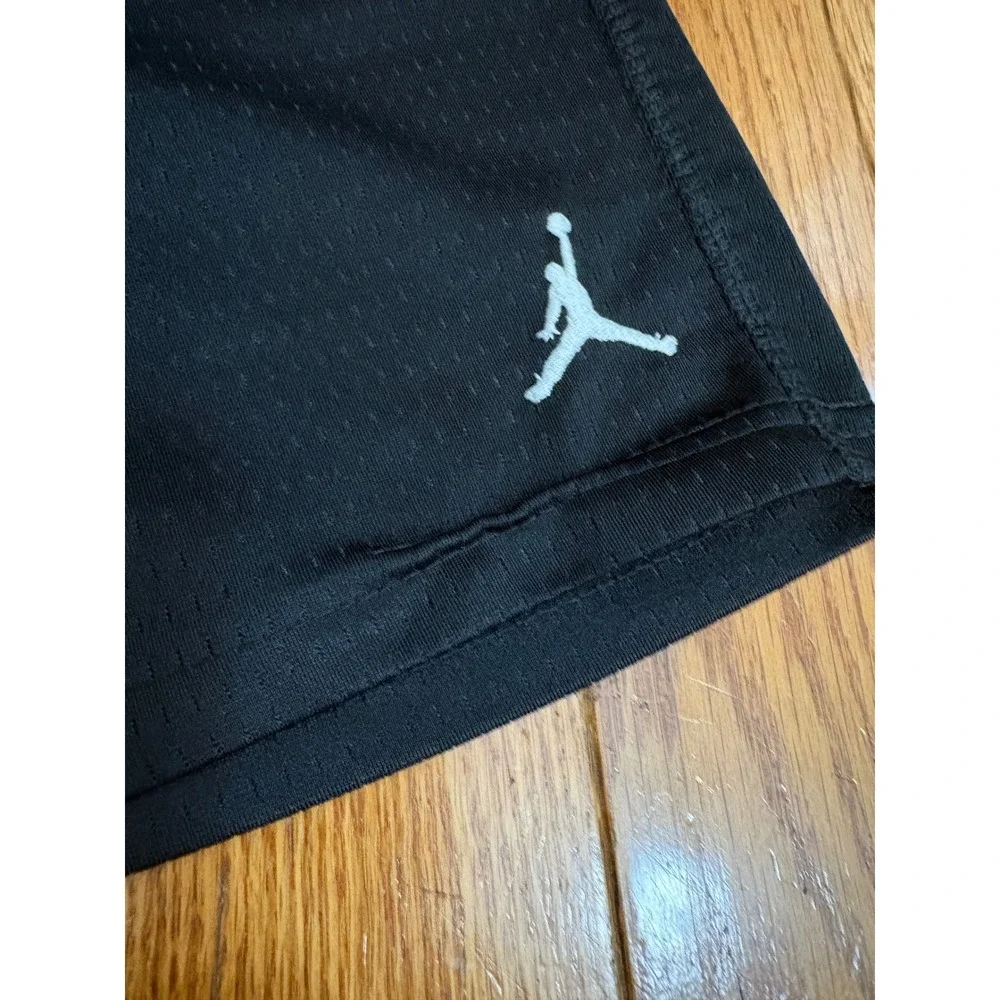 Jordan Kids‎ Mesh Basketball Shorts Black Jumpman Logo Size Small S Athletic